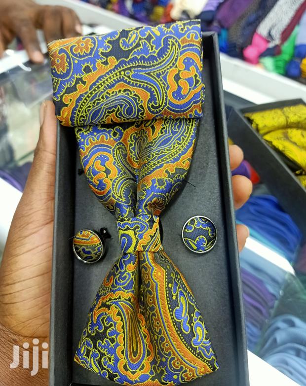 Gold Bowtie Sets - thumbnail 5