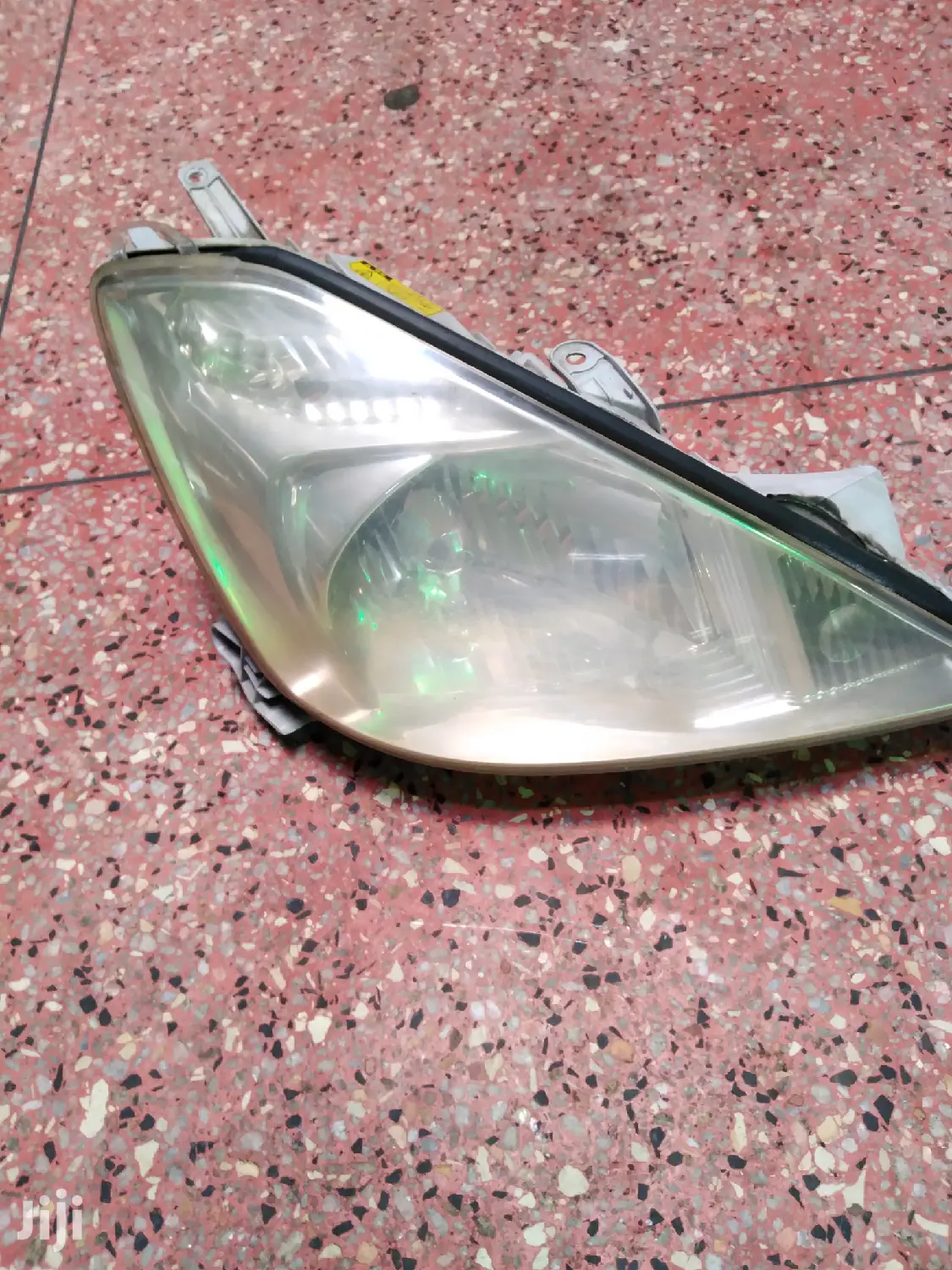 Allion 2003 Xenon Headlights