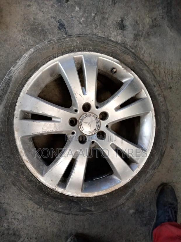 Mercedes Benz Size 17