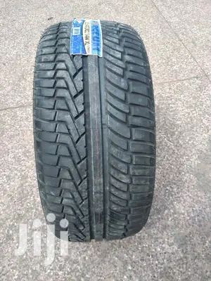 Forceum Tires Sizes 305/40r22 Made in Indonesia.