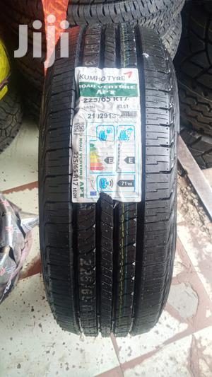 Kumho Tires Sizes 225/65r17 Made in Korea. - thumbnail 2