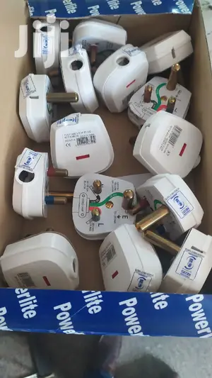 Top Plug 15amps Powerlite