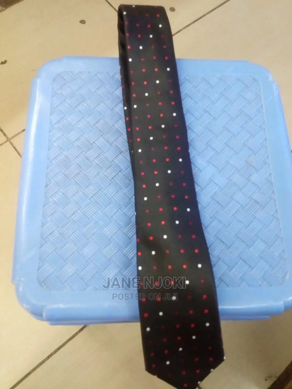 Porker Dot Tie