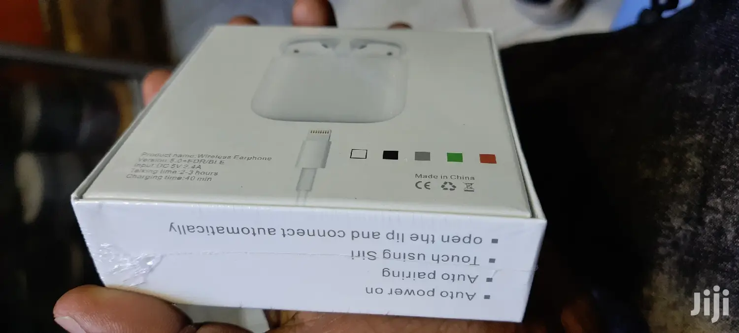 I12 TWS Wireless Earbuds