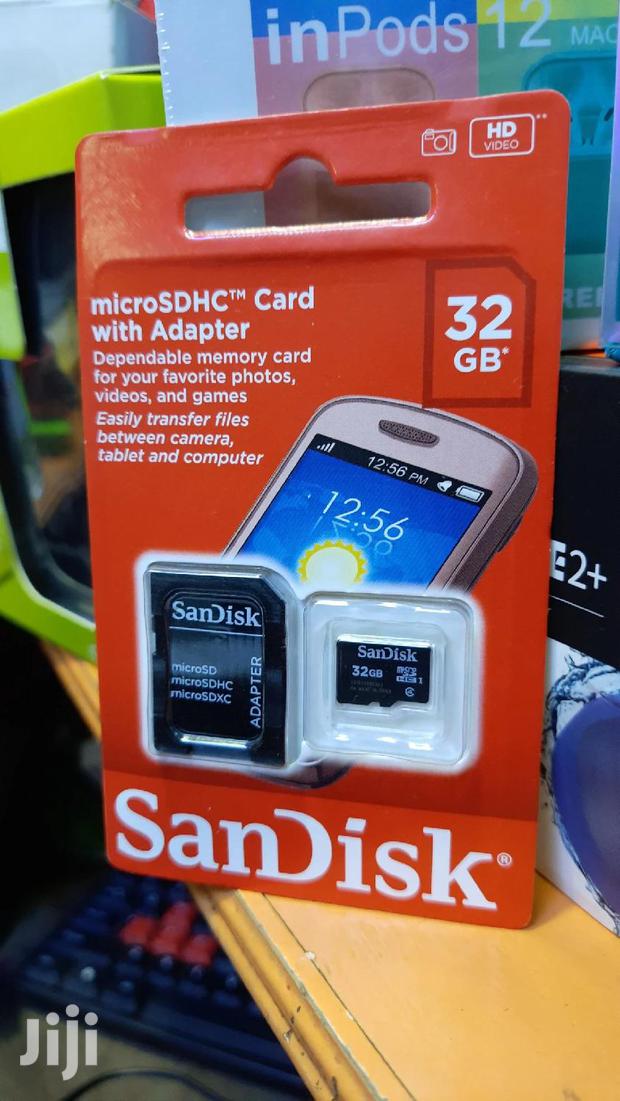 32 GB Sandisk Microsdhc Card With Adapter. - thumbnail 2