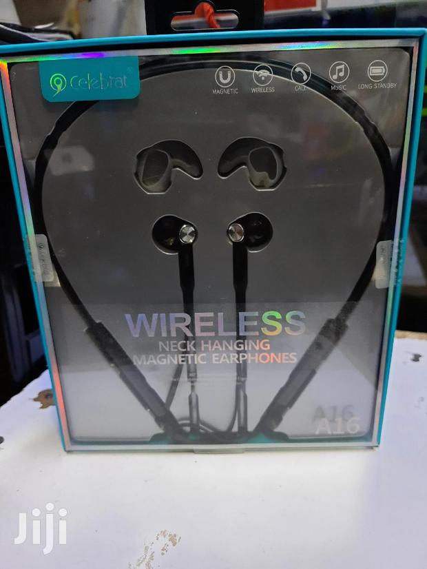 Celebrat Wireless Neckhanging Magnetic Earphones.