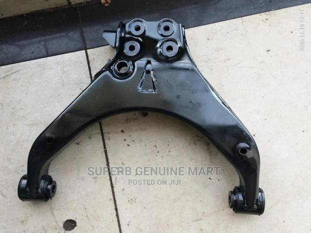Lower Arm Dmax Isuzu - thumbnail 2