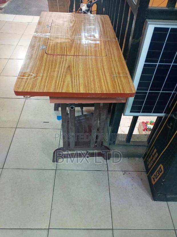 Machines Table Tops. - main view