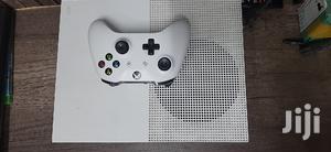 Snow White Xbox One S - thumbnail 2