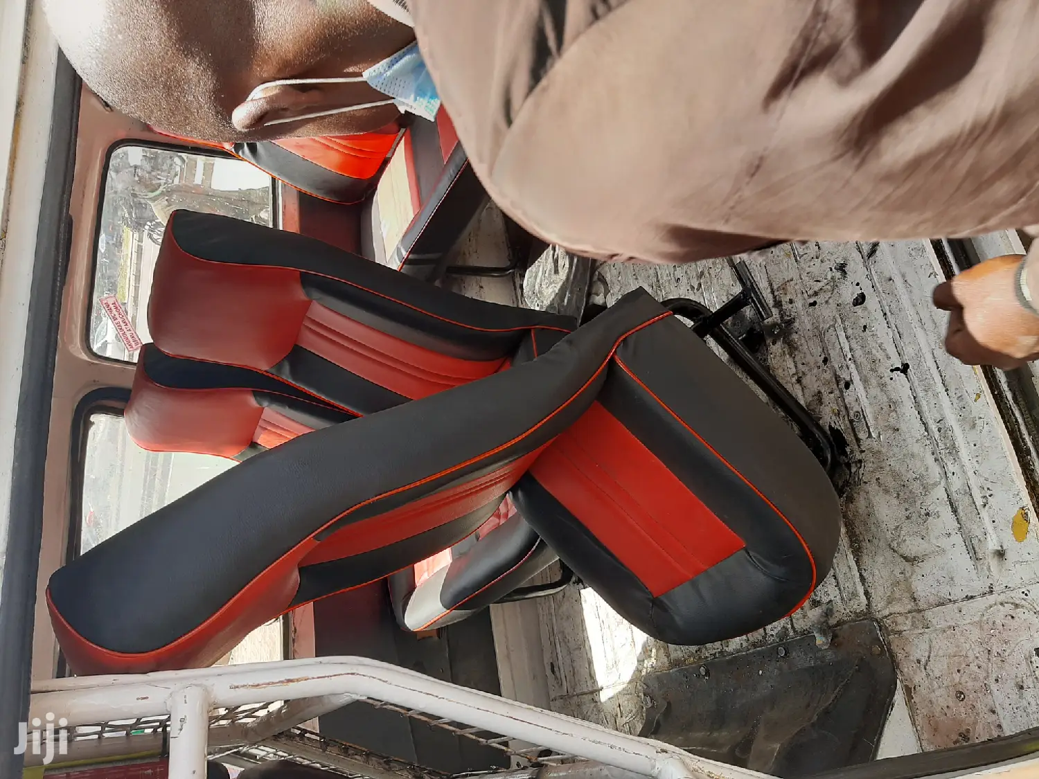 Suzuki Seats And And Car Carpeting