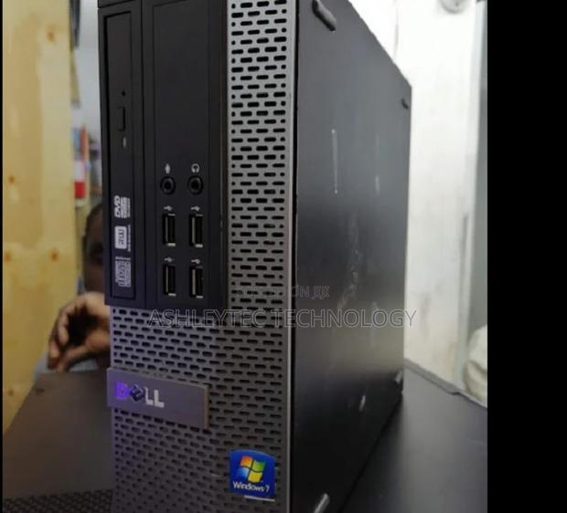 Desktop Computer Dell 4GB Intel Core I3 HDD 500GB - main view