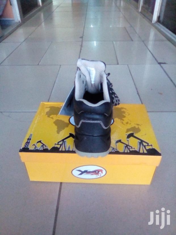 Yamato Safety Work Shoe - thumbnail 4