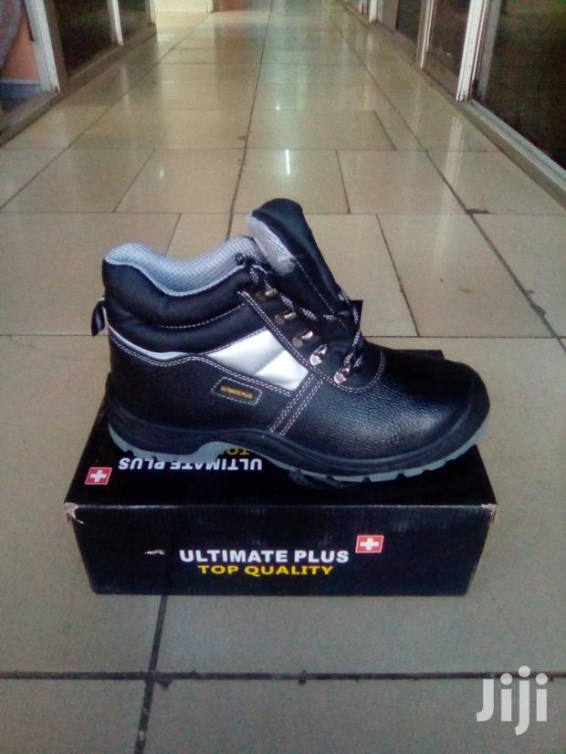 Ultimate Plus Work Safety Shoe - thumbnail 2