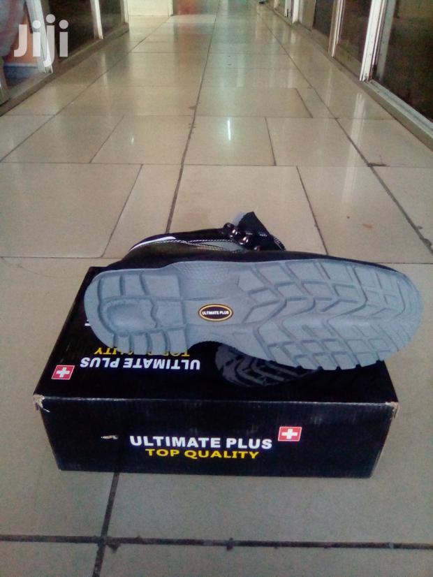 Ultimate Plus Work Safety Shoe - thumbnail 3