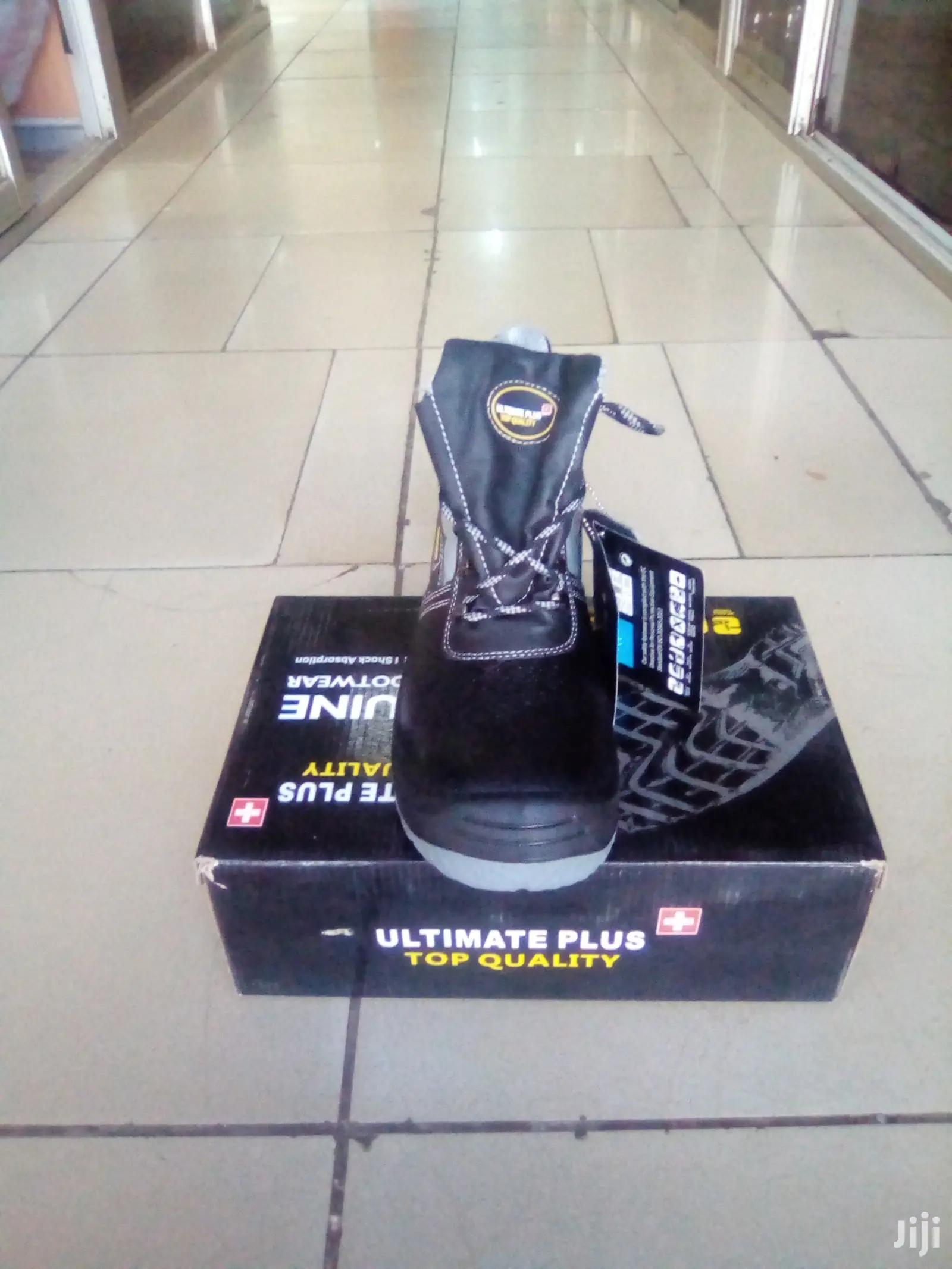 Ultimate Plus Work Safety Shoe