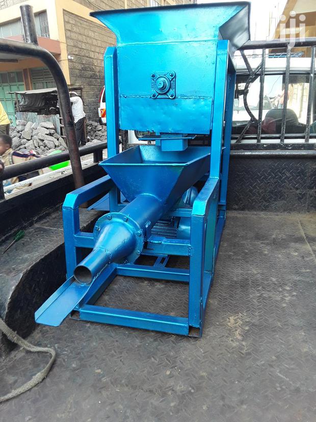 New Briquette Making Machine - main view