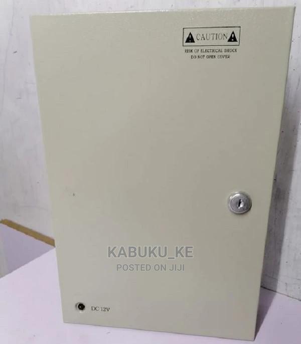 Closed 12V 20 Amperes Closed Power Supply
