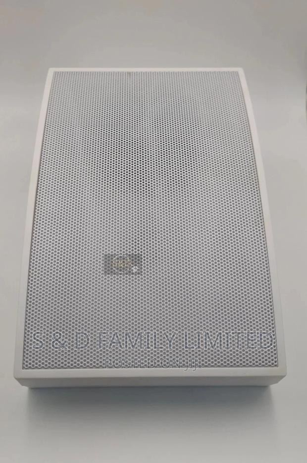 White Column Speaker - main view