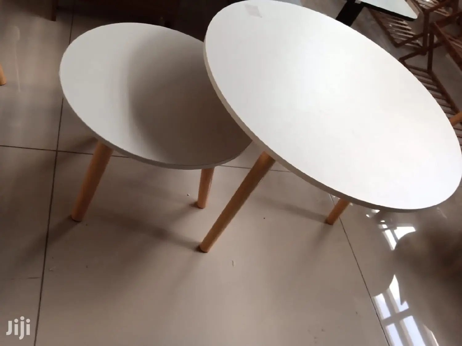 Round Aemes Set