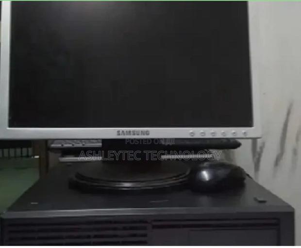 Desktop Computer HP Z220 500GB HDD 4GB RAM - thumbnail 2