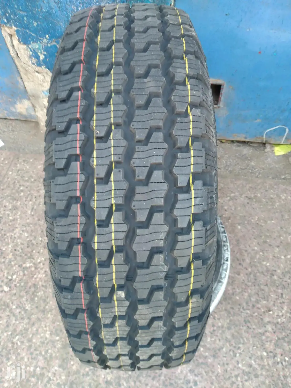 Ranger Tires Made in India Sizes 235/70r16 A/T Tubeless.