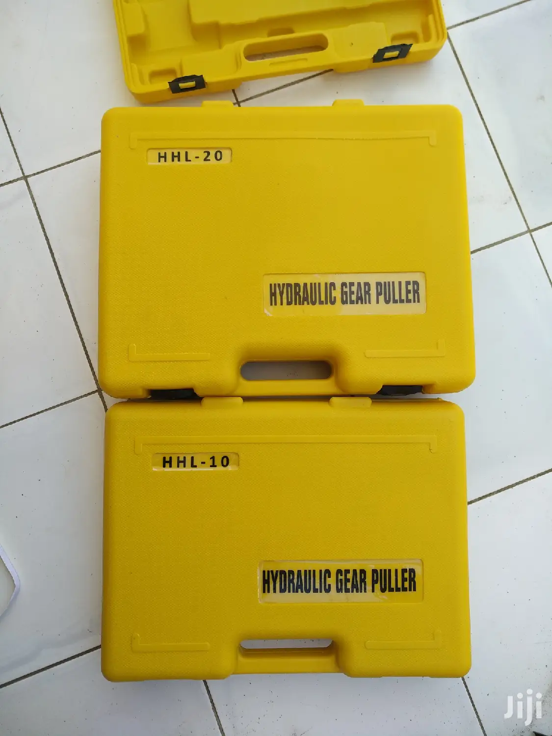 Hydraulic Gear Puller Max Spread of 250mm