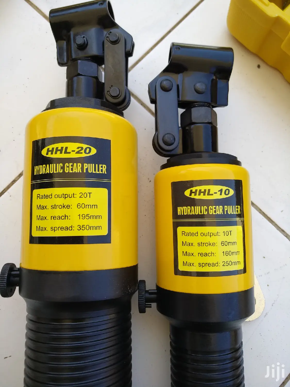 Hydraulic Gear Puller Max Spread of 250mm
