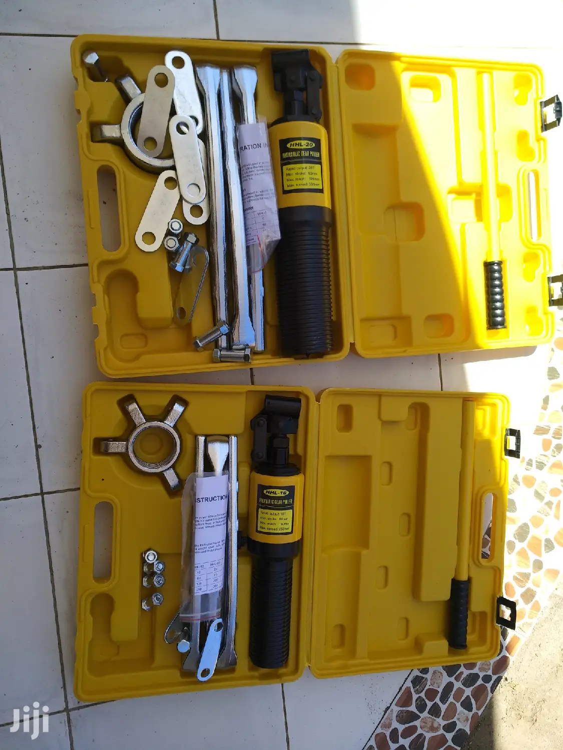Hydraulic Gear Puller Max Spread of 350mm