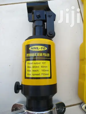 Hydraulic Gear Puller Max Spread of 350mm