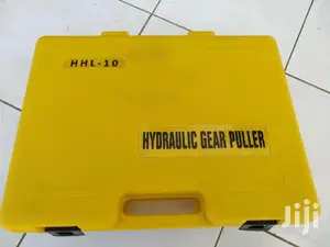 Hydraulic Gear Puller Max Spread of 250mm