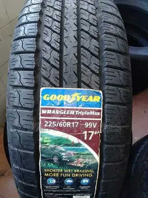 225/60 R17 Good Year Wrangler Tyre 99v