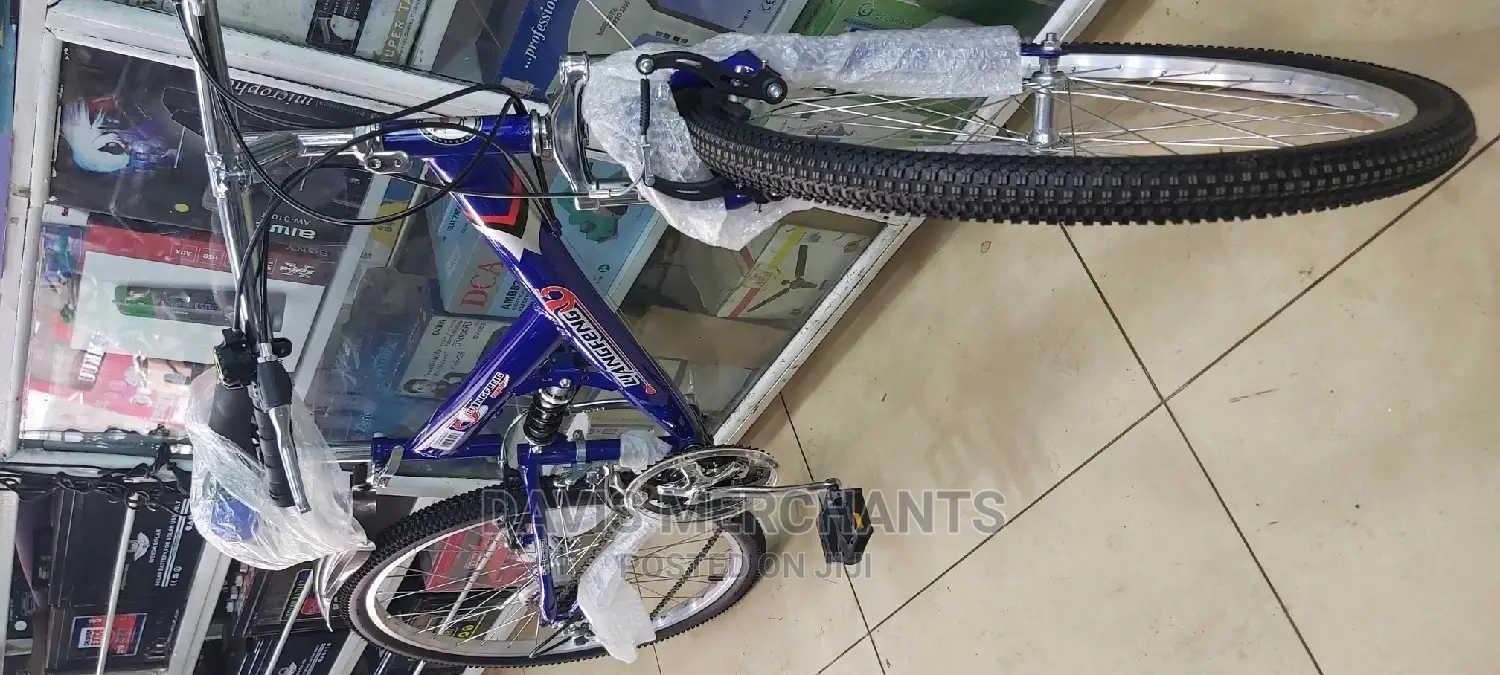 Nice Phonex Size 26 Bike With Middle Shock and Gear