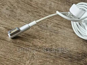 Original Oem 45W AC Power Adapter A1244 A1374 for Apple A136