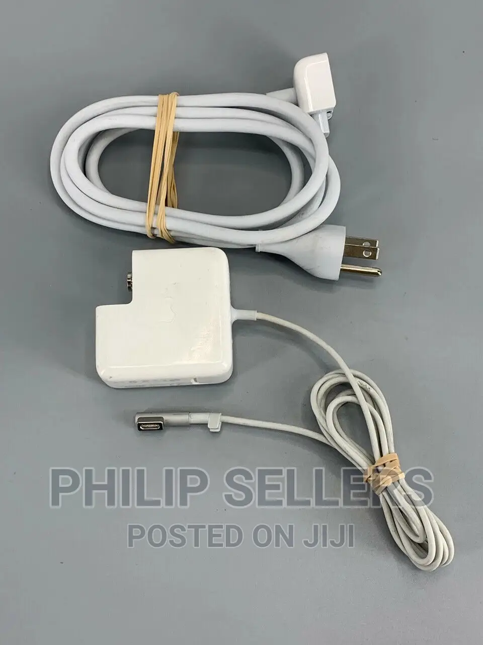 45W AC Power Adapter A1244 A1374 for Apple A136