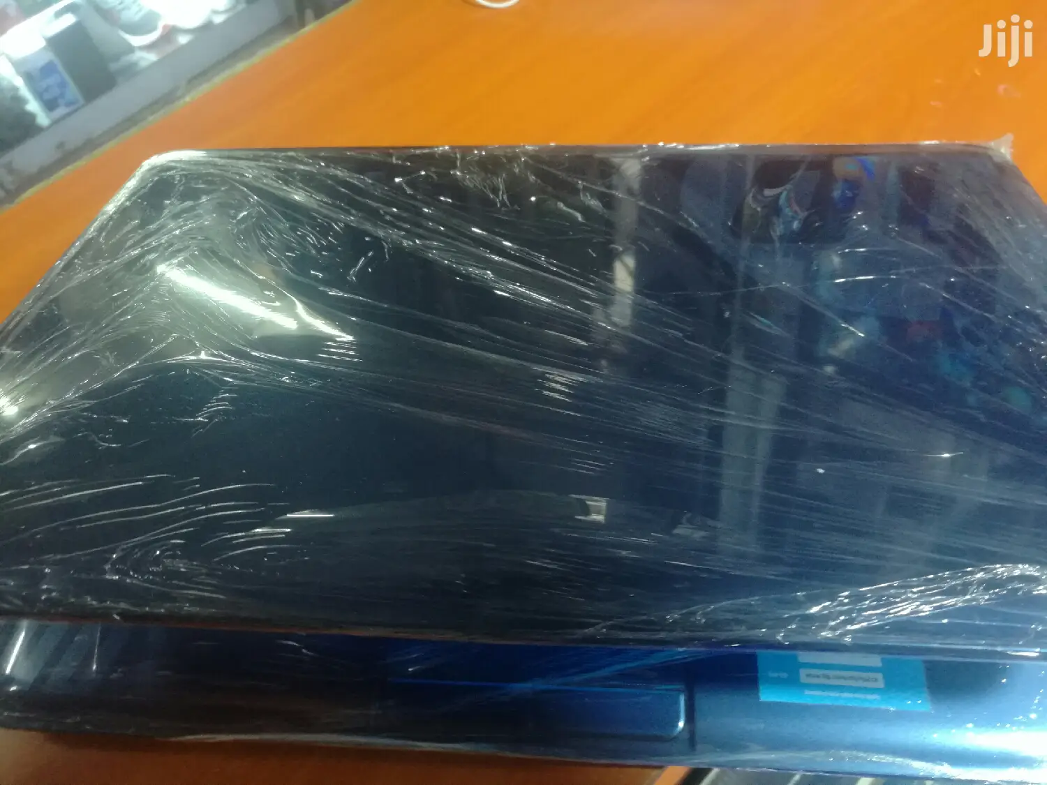 Laptop HP 4GB AMD 320GB
