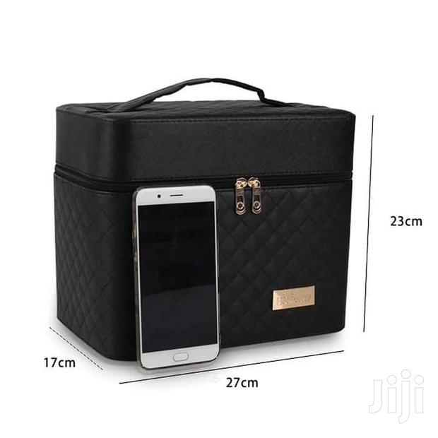 2 Tier Make Up Box - thumbnail 2