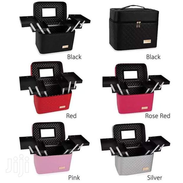 2 Tier Make Up Box - main view