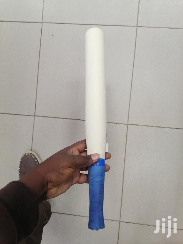 Rounders Bat Stick - thumbnail 2