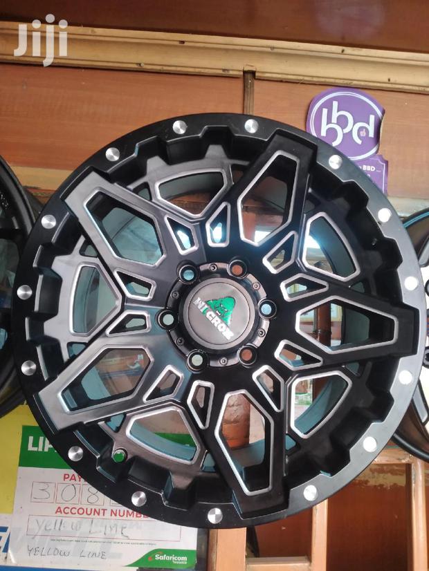 Unique Alloy Rims Set Size 17 Inch 6 Holes