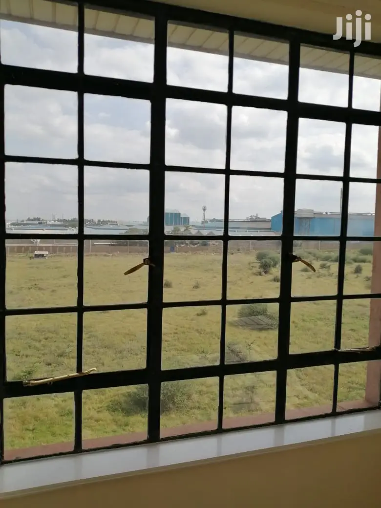 2bdrm Apartment in Master En-Suite, Mombasa Road for rent