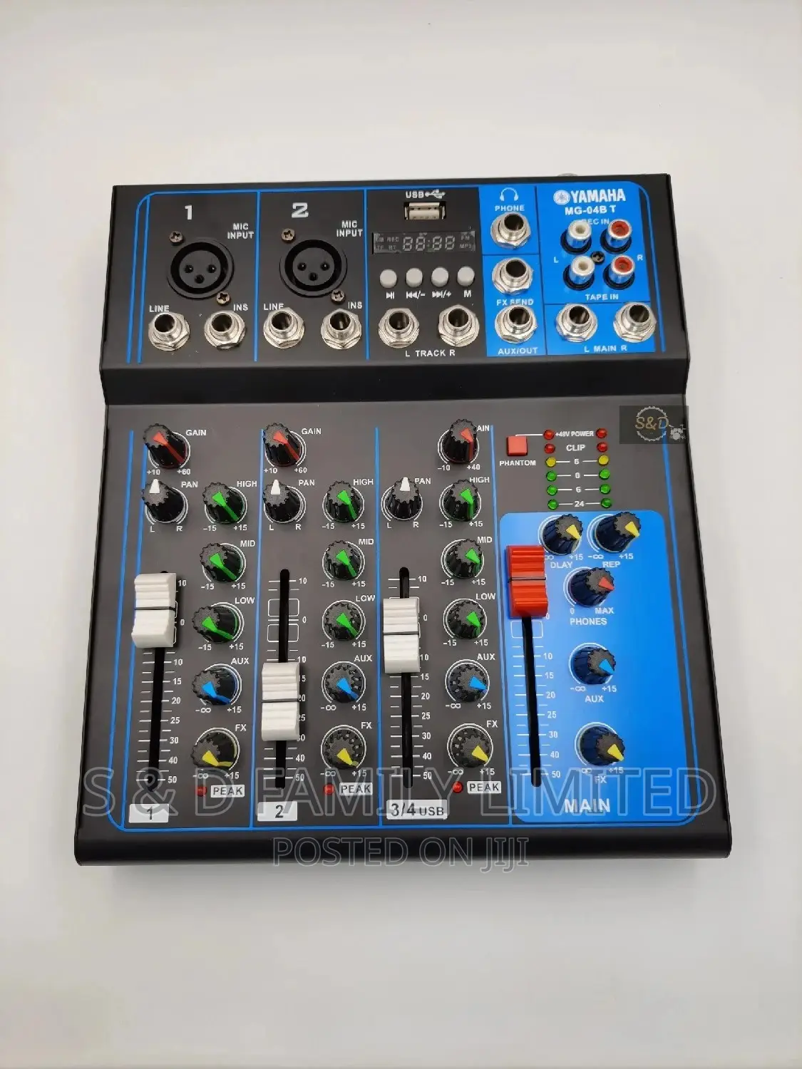 Yamaha 4 Channels Plain Mixer MG-04BT