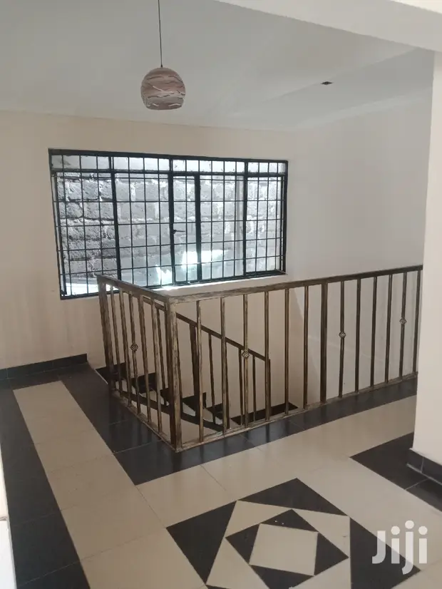 Two Bedrooms Newly Done South C at 40,000/=