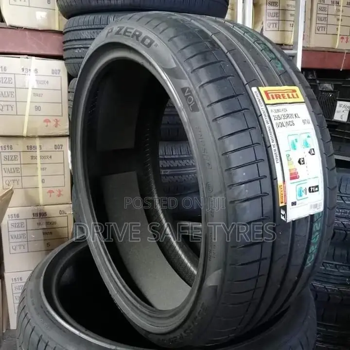 255/35 R 20 Pirelli Tyre Scorpion