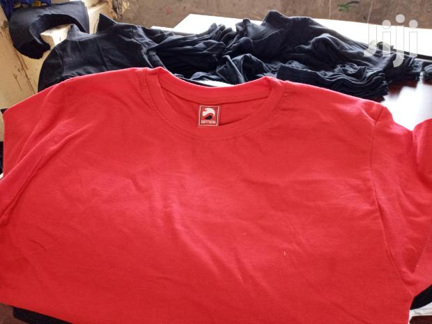 Plain Round Neck Tshirts on Larger Quantities - thumbnail 2