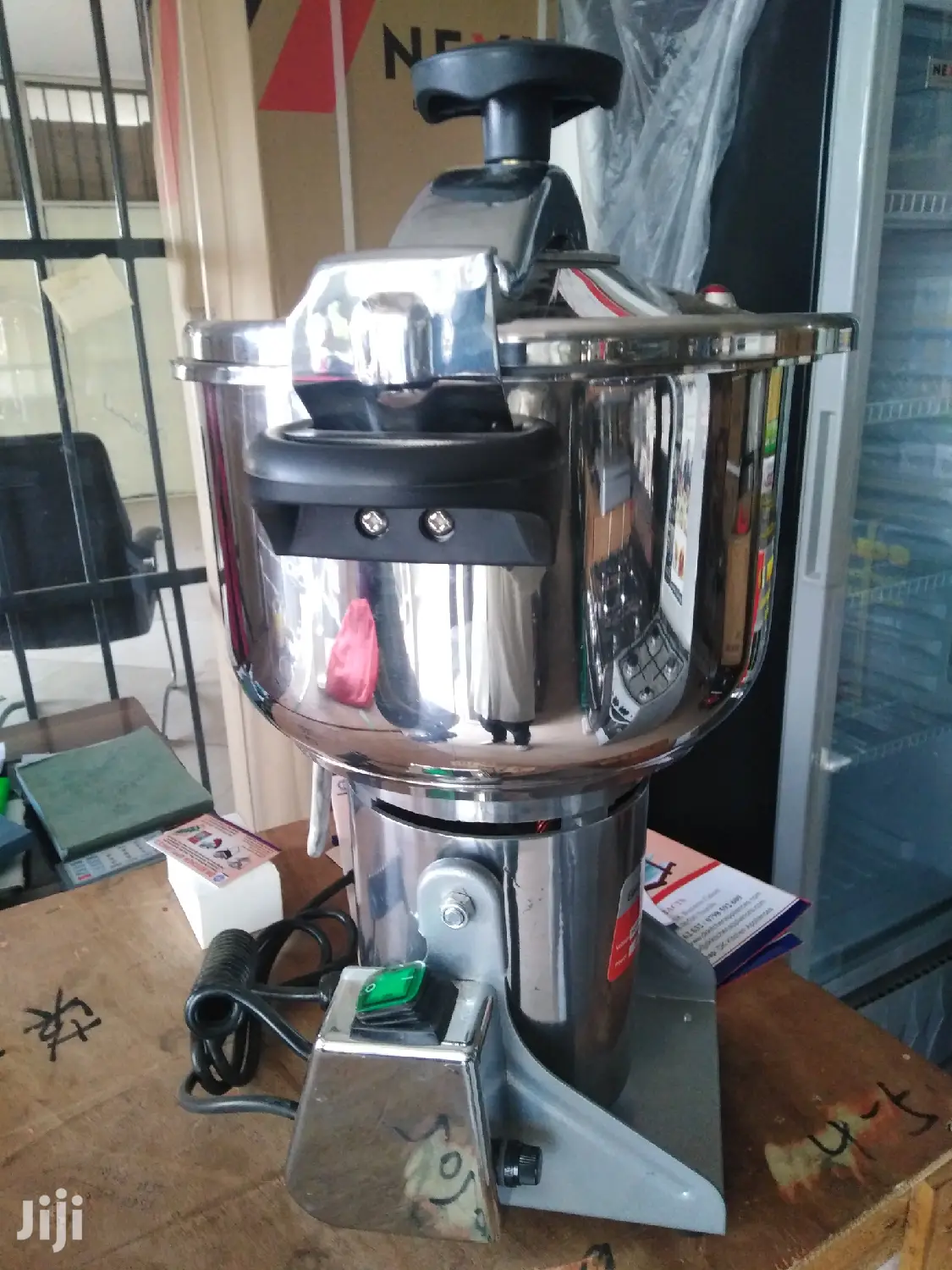 Multi-Functional Cereal Electric Power Grinder High Speed