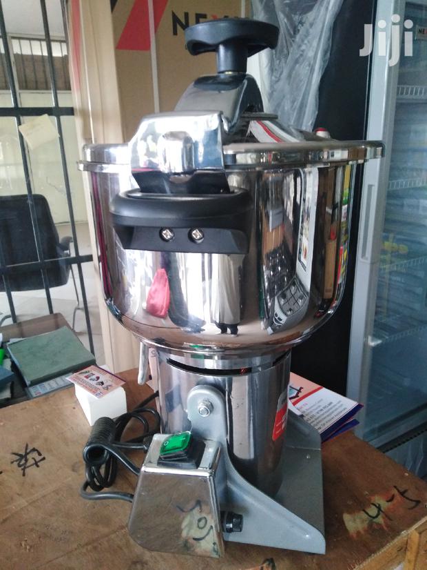 Multi-Functional Cereal Electric Power Grinder High Speed - main view
