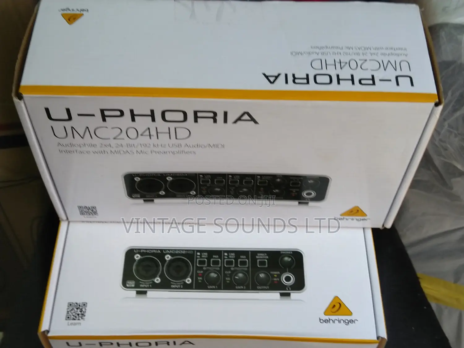 Behringer Umc204hd 2x4 USB2.0 Audio/Midi Interface