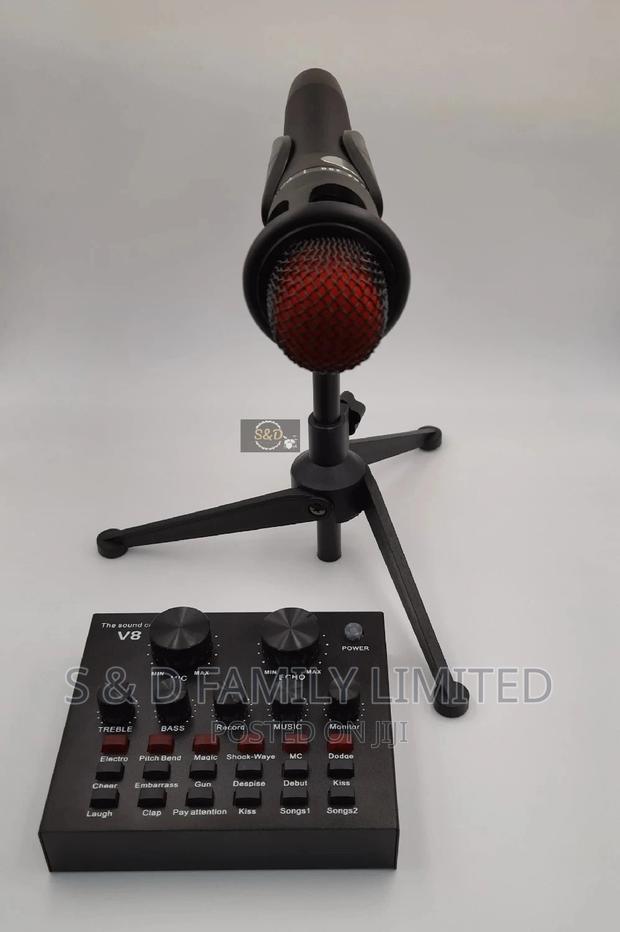 V8 Studio Soundcard Set