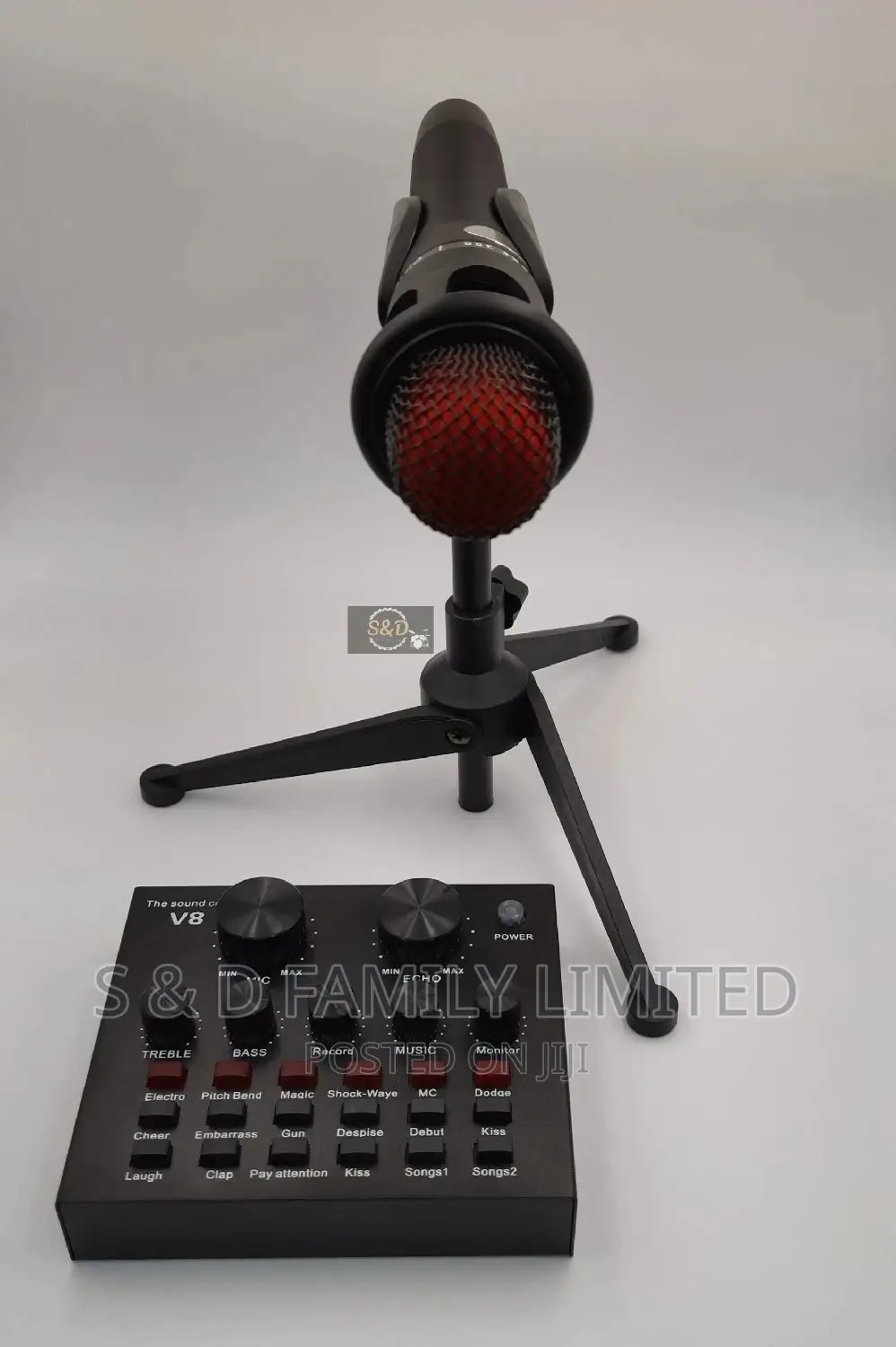 V8 Studio Soundcard Set