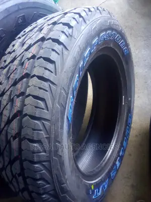 235/65 R 17 Bridge Stone AT Tyres
